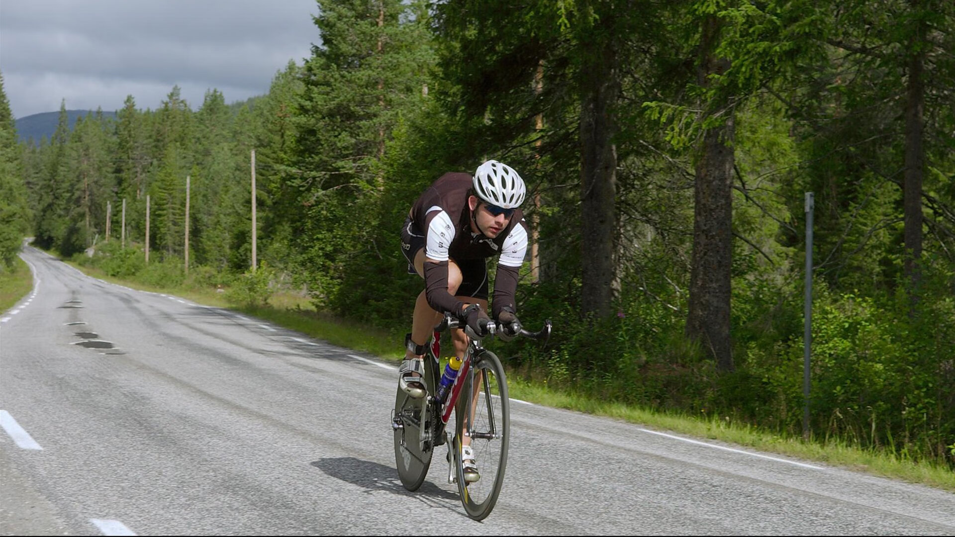 中国搏击名将李明蕊首战ONE冠军赛,惜败缅甸对手维罗,李明蕊个人简历